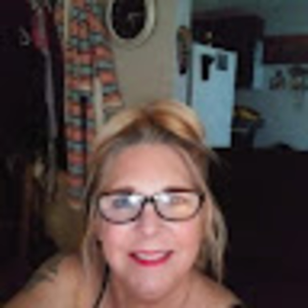 Meet your Posher, Teresa